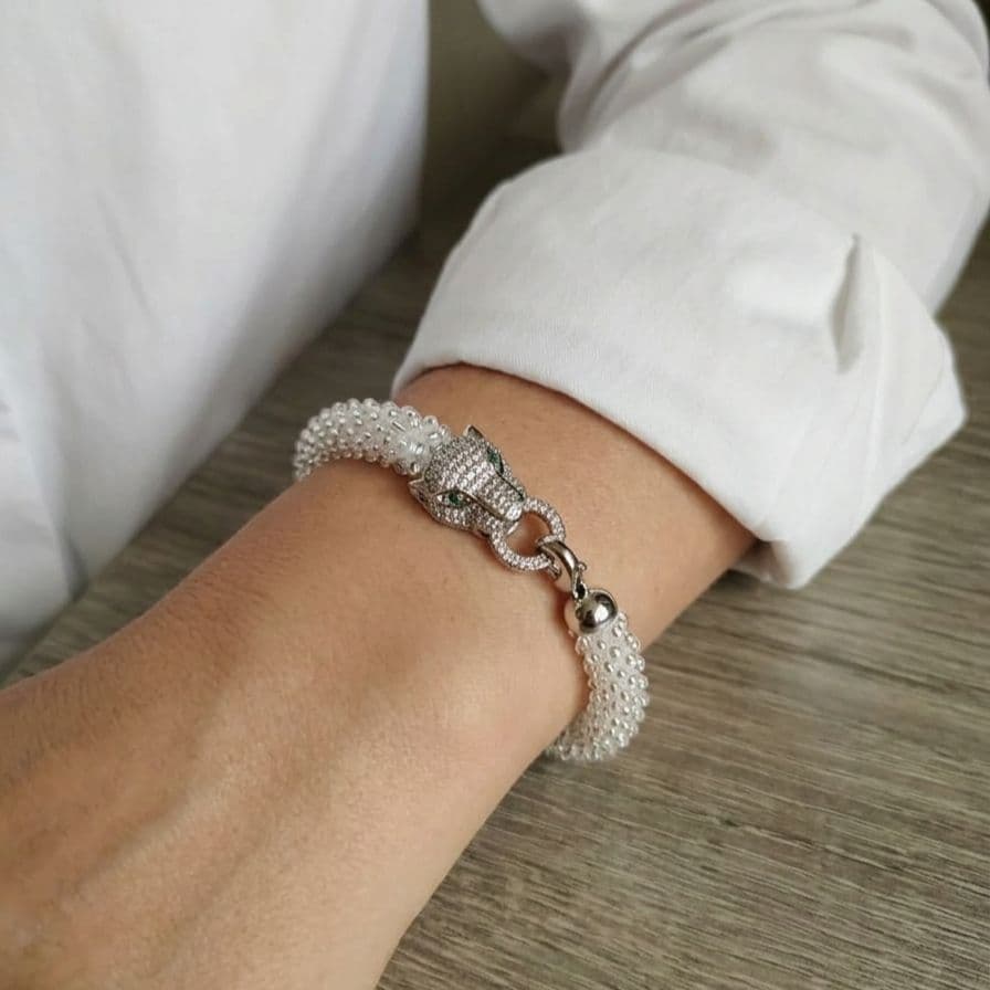 豹ビーズブレスレット*クリア×シルバー金具*ビーズクロッシェ