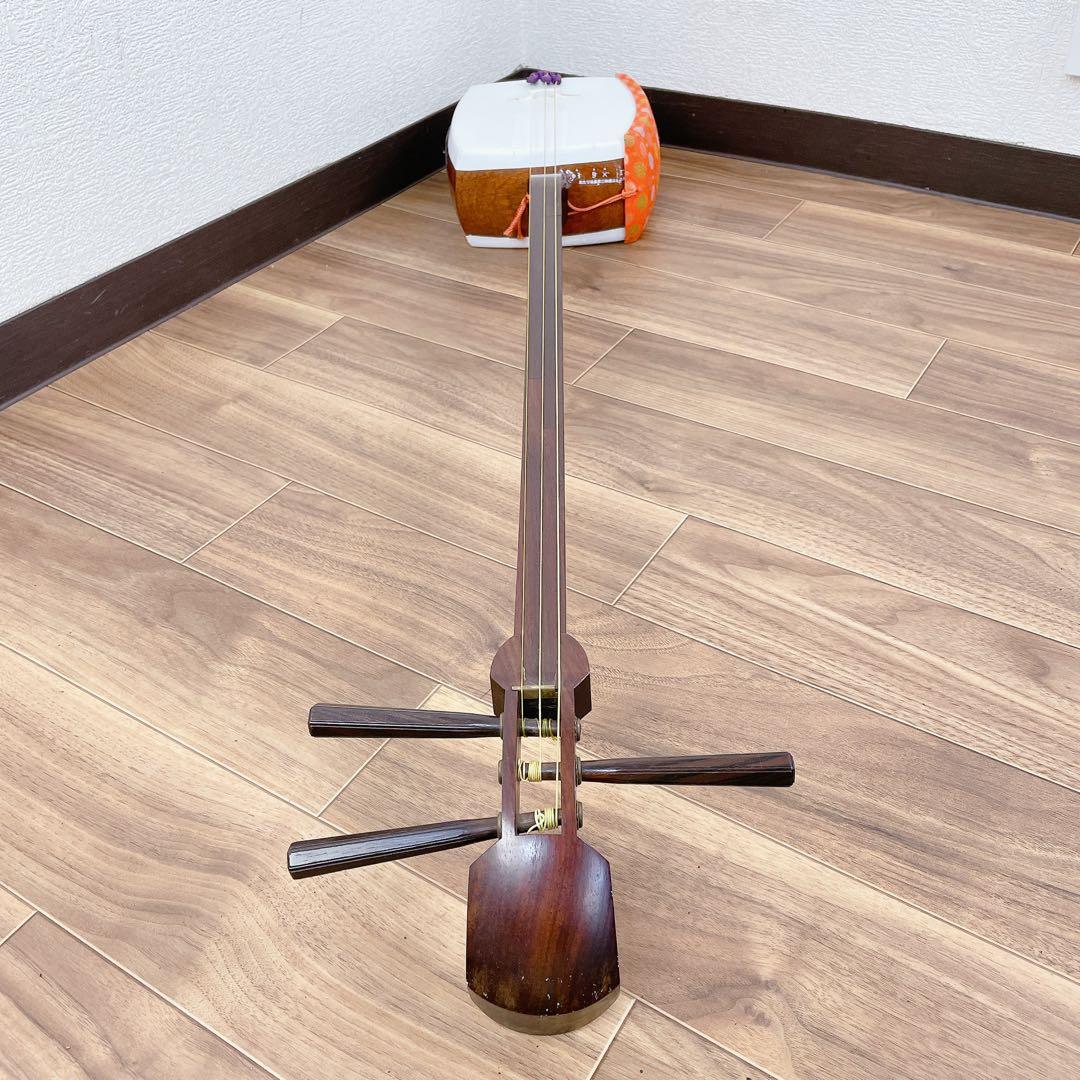 三味線 細棹 紫檀 平溝 丸打胴 人工皮 和楽器