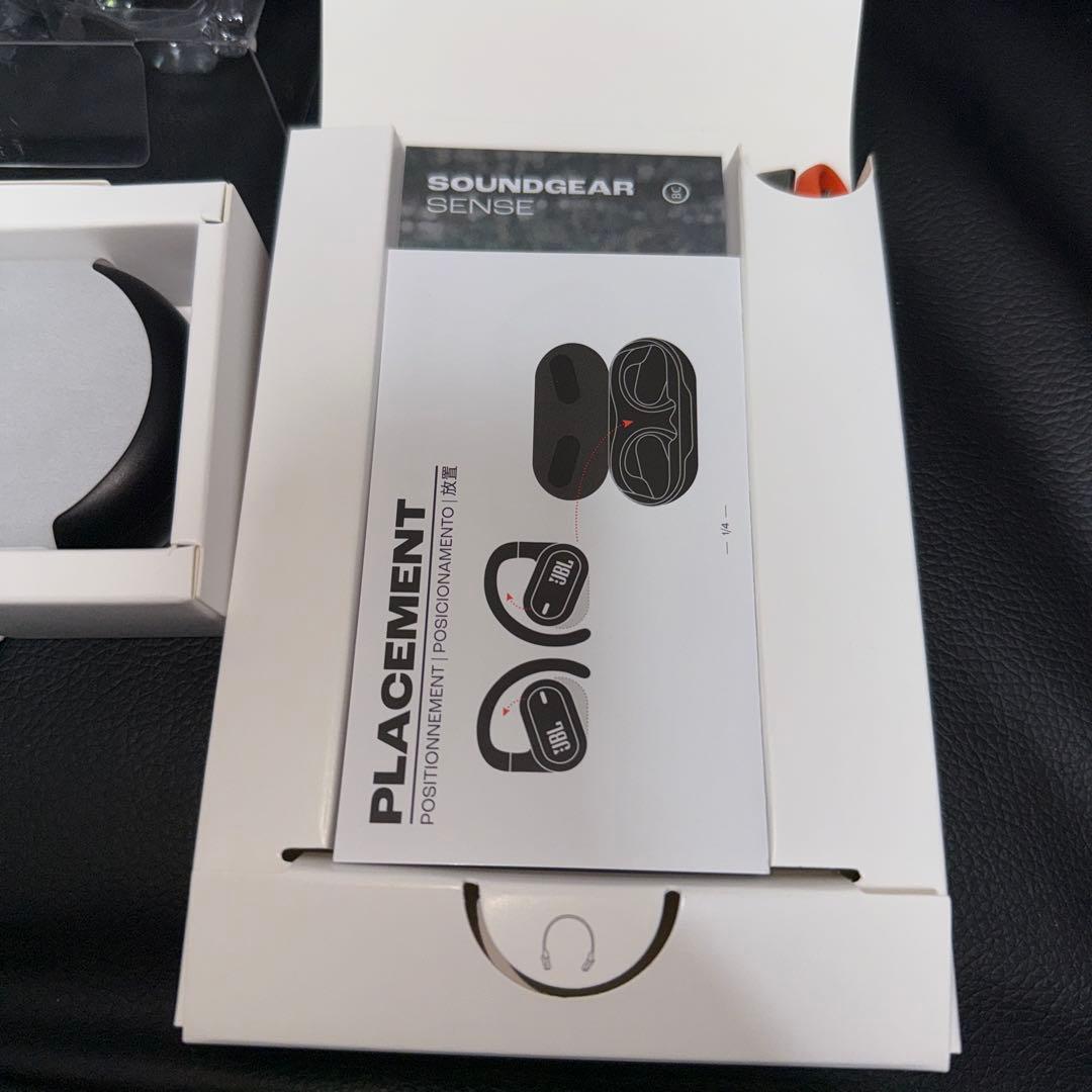 JBL ジェービーエル　サウンドギアセンス　ながら聴きイヤホン　ブラック