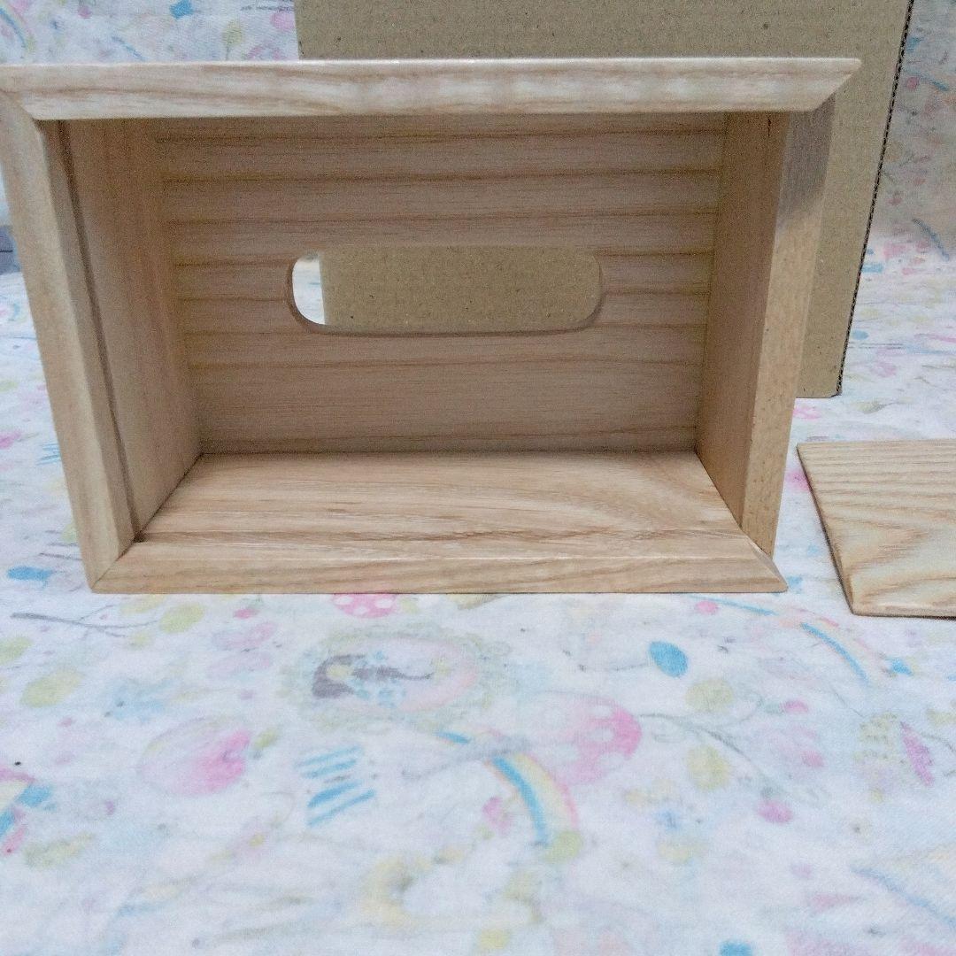 未使用　サンリオ　ウサギキティ　木製ティッシュボックス　2010年