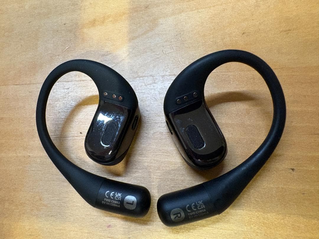 Shokz Openfit (ブラック) オープンイヤー型