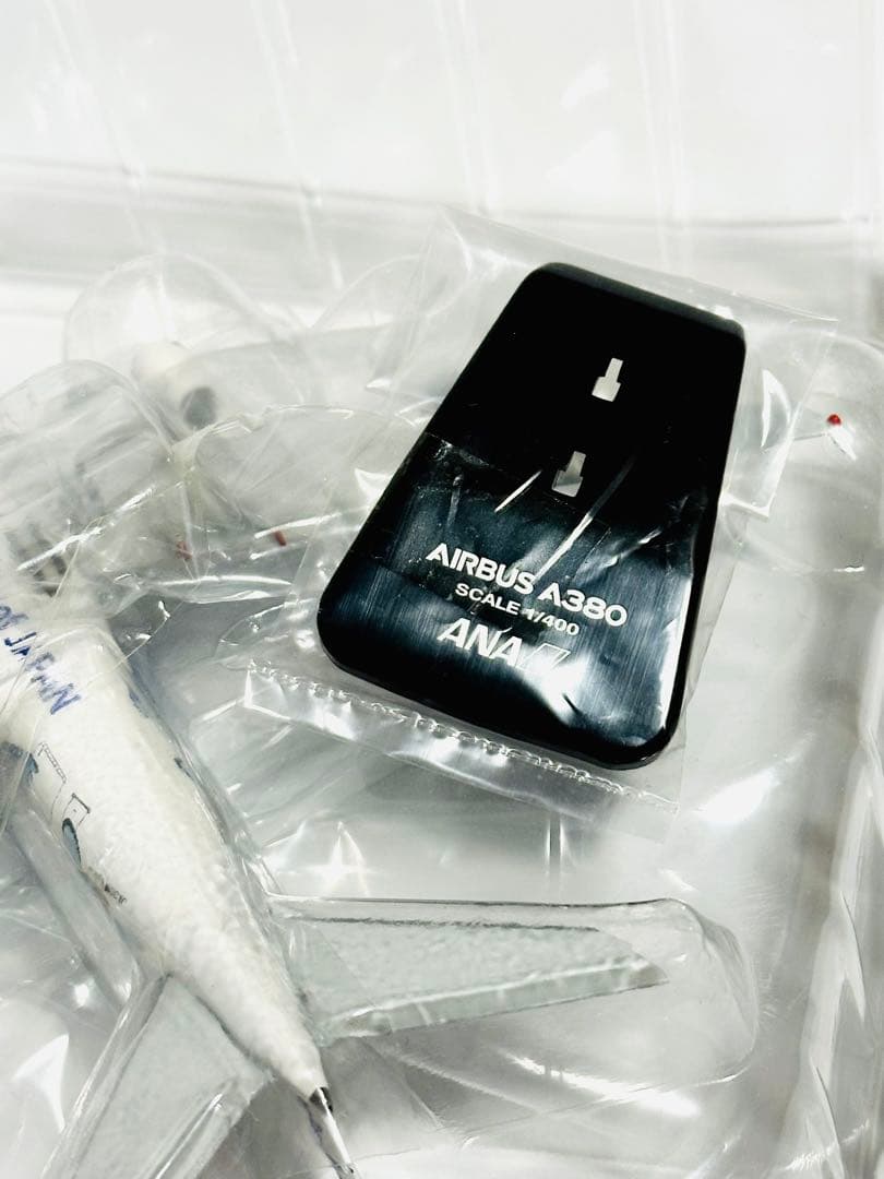 全日空商事 1/400 ANA A380 FLYING HONU NH40099