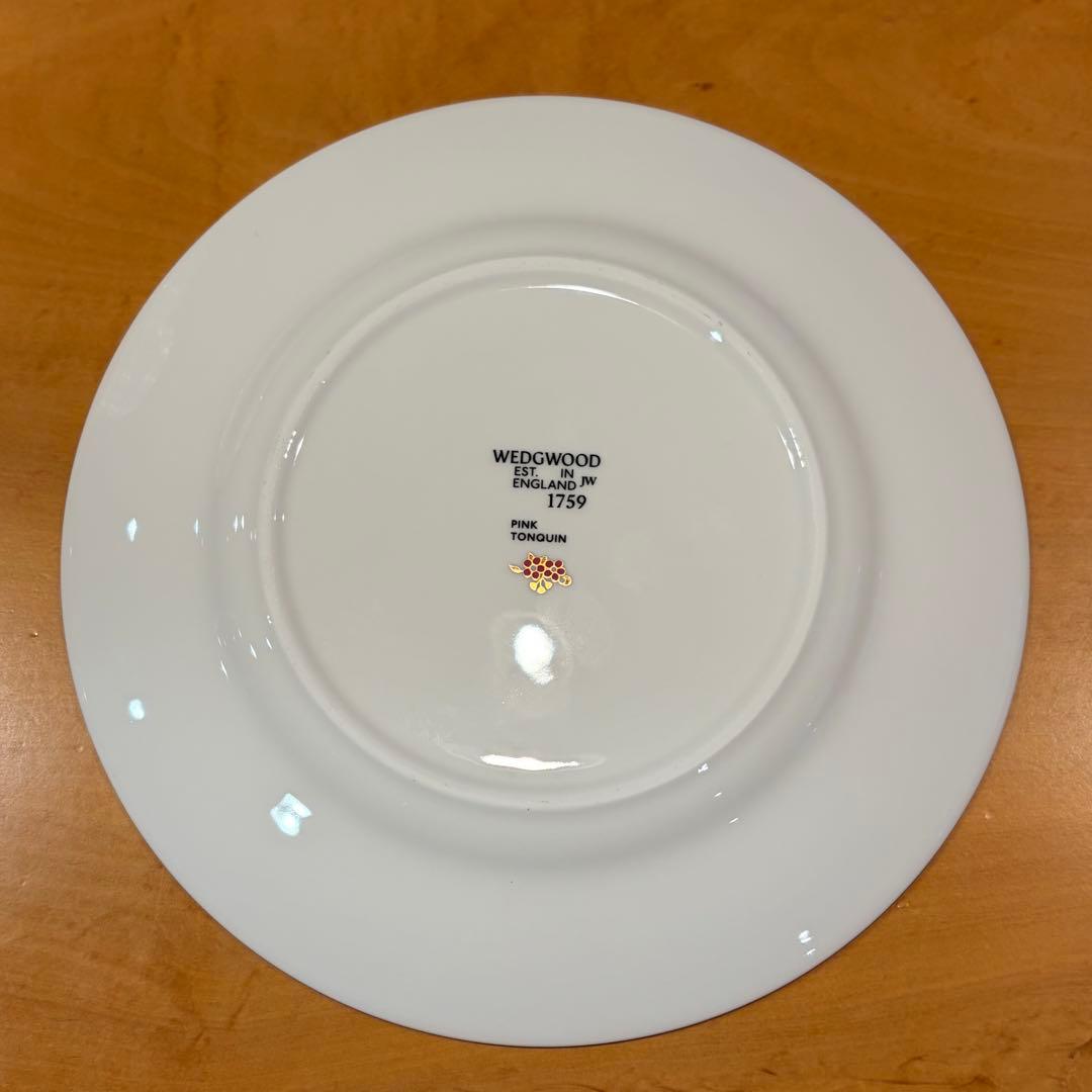 新品 ウェッジウッド ワンダーラストトンキン ピンク プレート　2枚