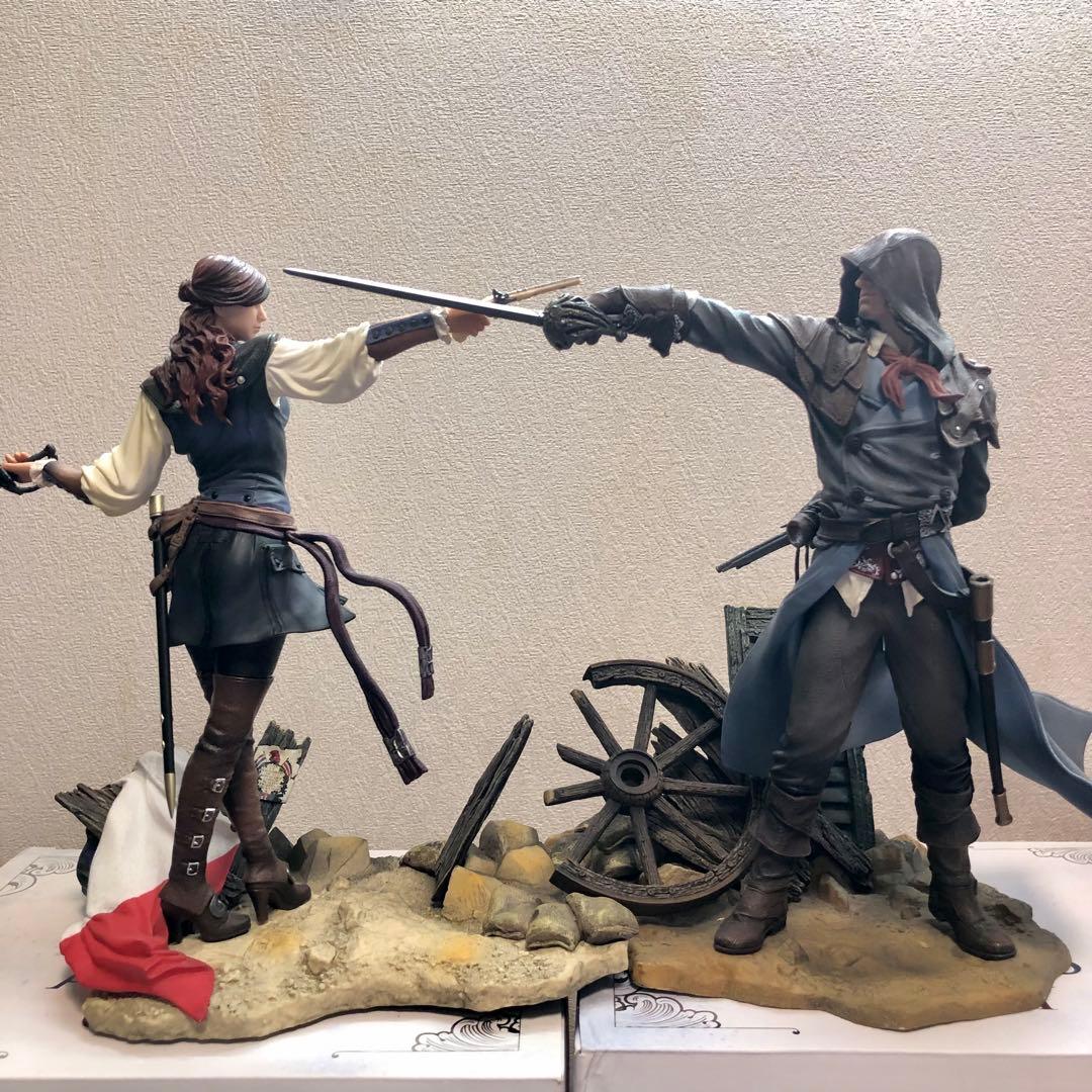 アサシンクリード ユニティ アルノ エリス フィギュア