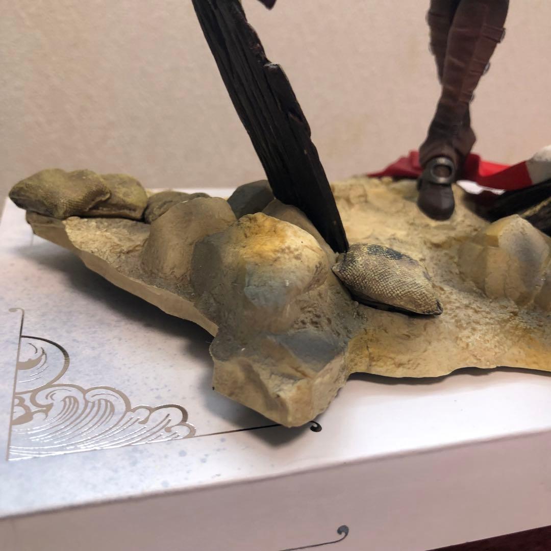 アサシンクリード ユニティ アルノ エリス フィギュア