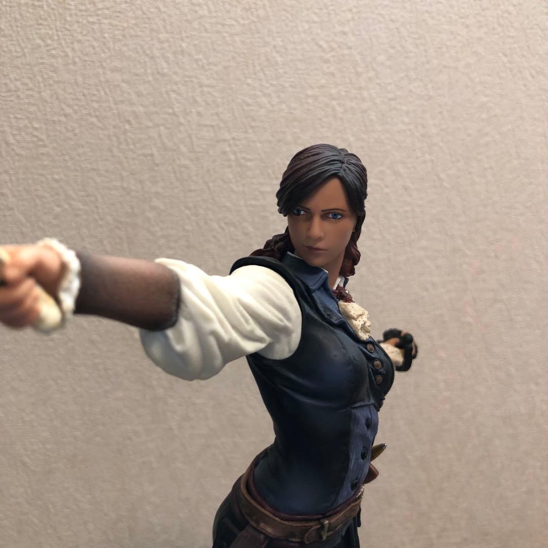 アサシンクリード ユニティ アルノ エリス フィギュア