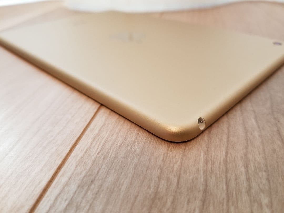 べるむぎ様用 iPad mini 4 wifi 128GB ゴールド 美品