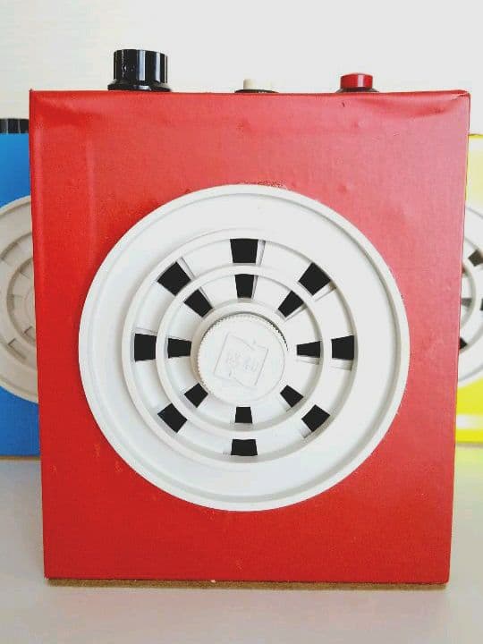 ハンドメイド 8曲記憶オルゴール  レッド