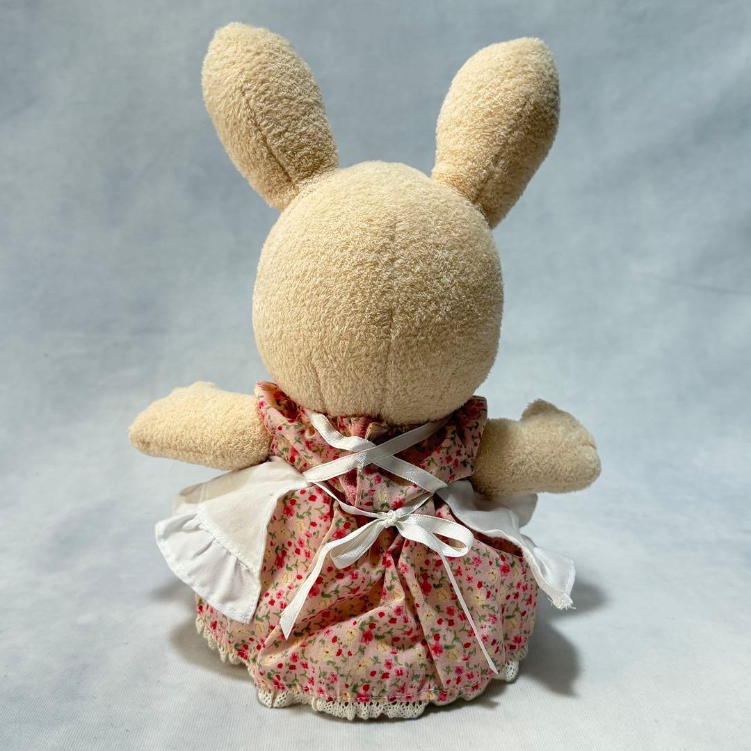 希少 美品★当時物 シルバニアファミリー みるくウサギ ぬいぐるみ Mサイズ