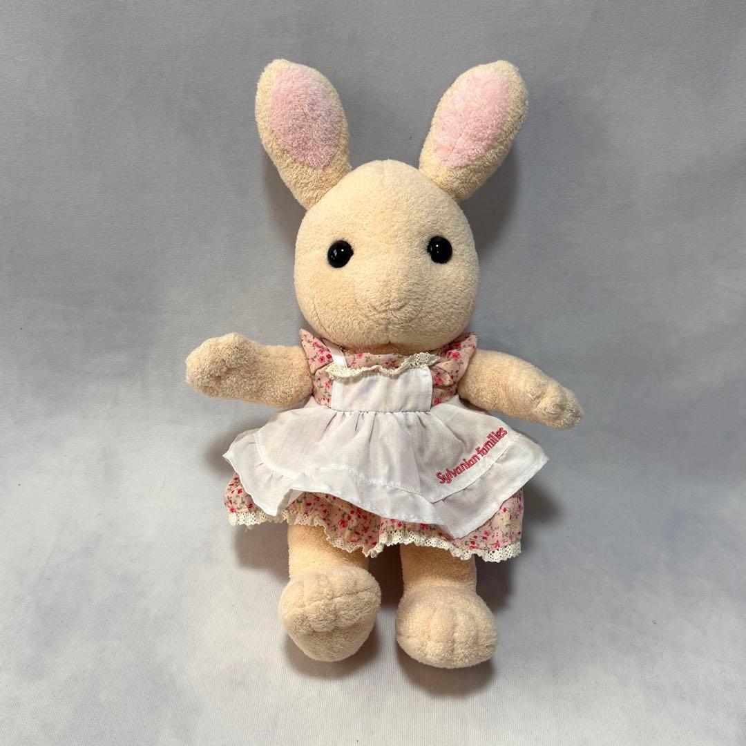 希少 美品★当時物 シルバニアファミリー みるくウサギ ぬいぐるみ Mサイズ