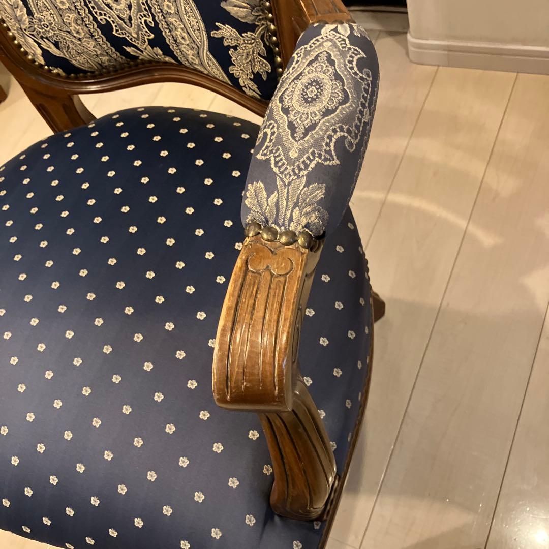 アンティーク　アームチェアー