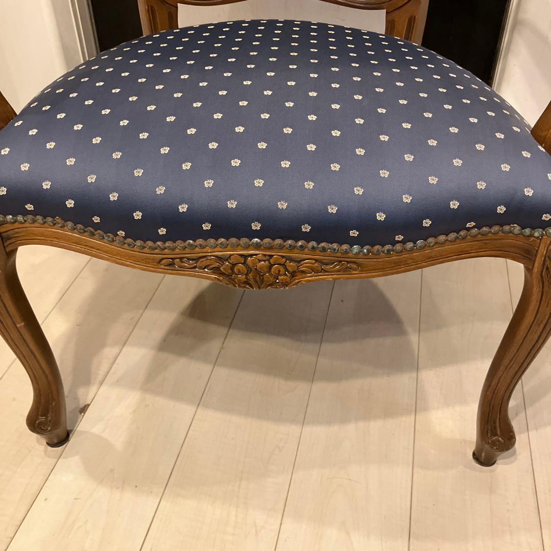 アンティーク　アームチェアー