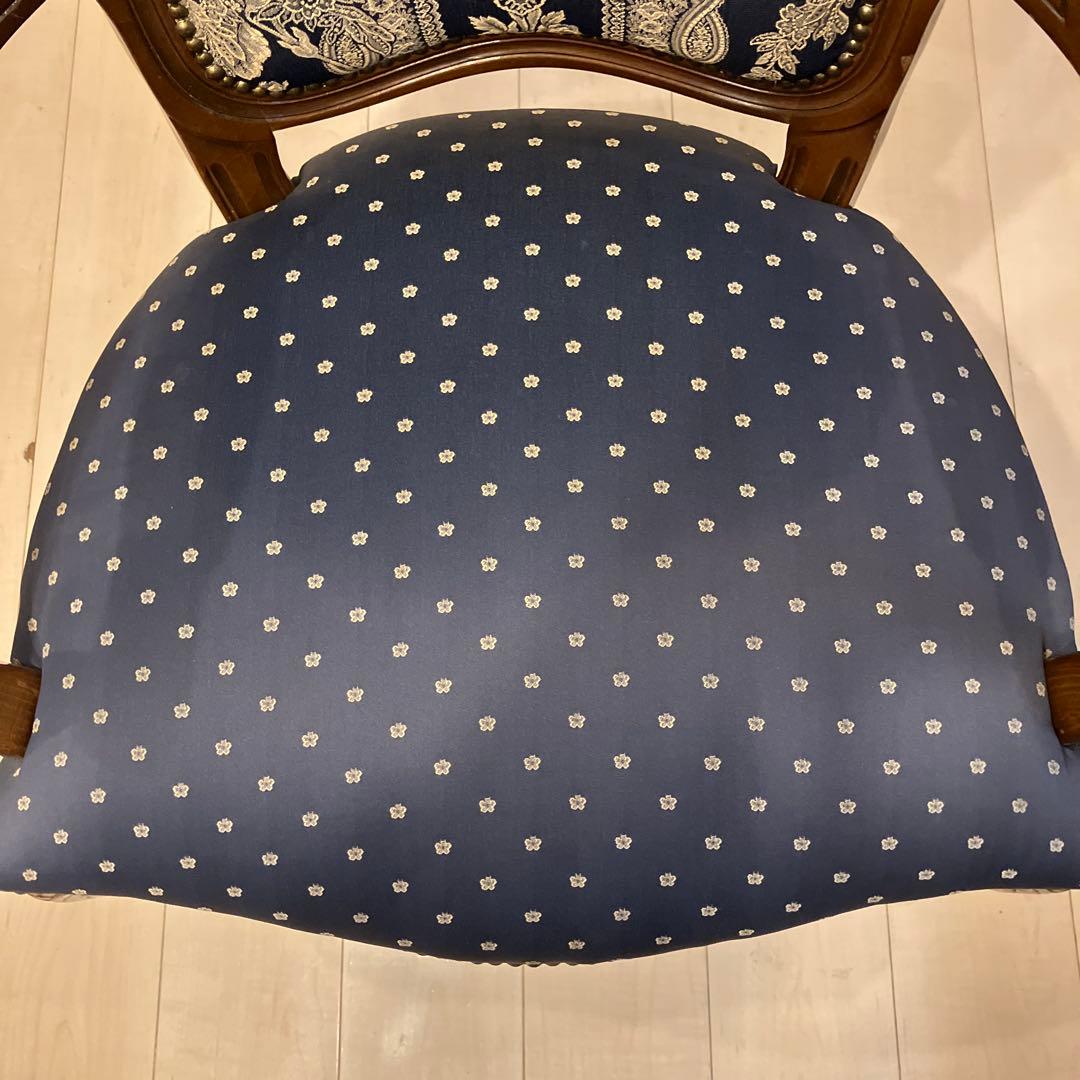 アンティーク　アームチェアー