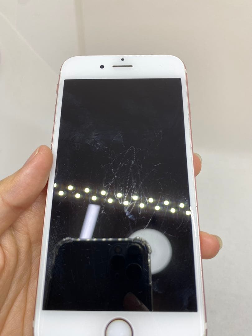 iPhone 6s 16GB SIMフリー バッテリー100% 25431