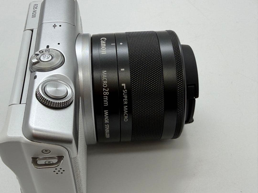 Canon EOS M200ミラーレスカメラEF-28M F3.5 マクロ