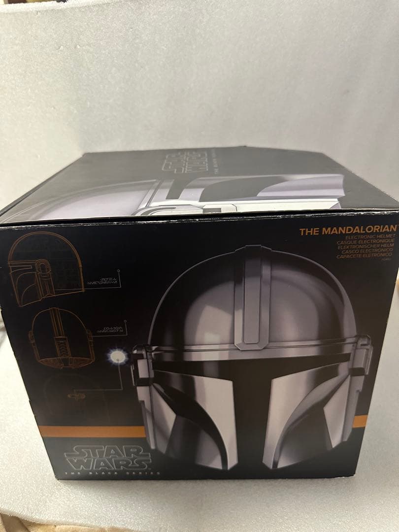 ハズブロ スター・ウォーズ ヘルメット マンダロリアン