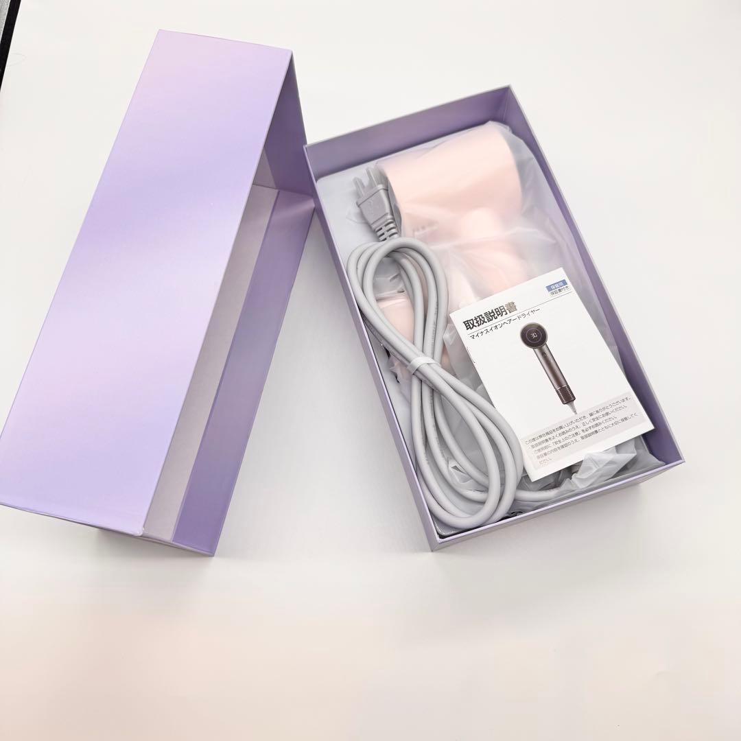 【新品】✨ドライヤー ✨ マイナスイオン ピンク 大風量 速乾美髪 1300W