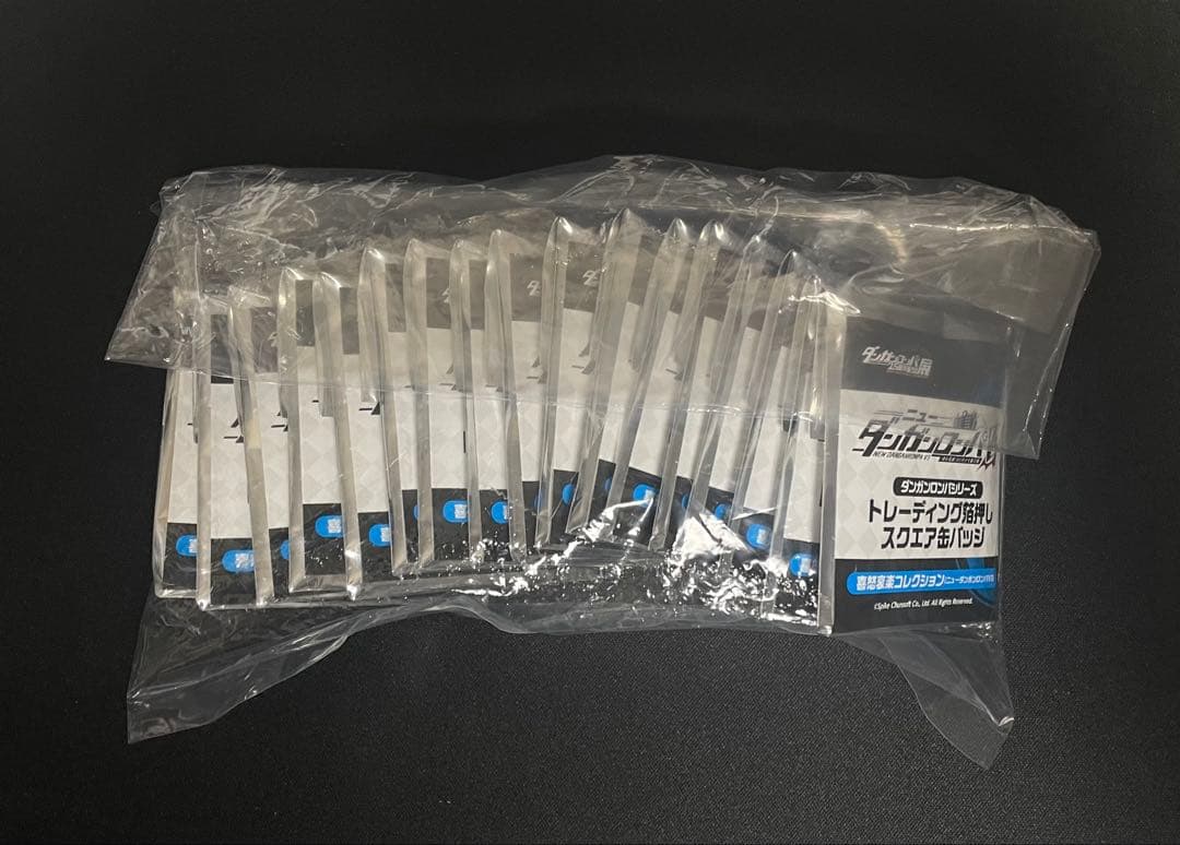 年*可様 【匿名配送】ダンガンロンパ 15周年記念展 喜怒哀楽 缶バッジ 1ボッ