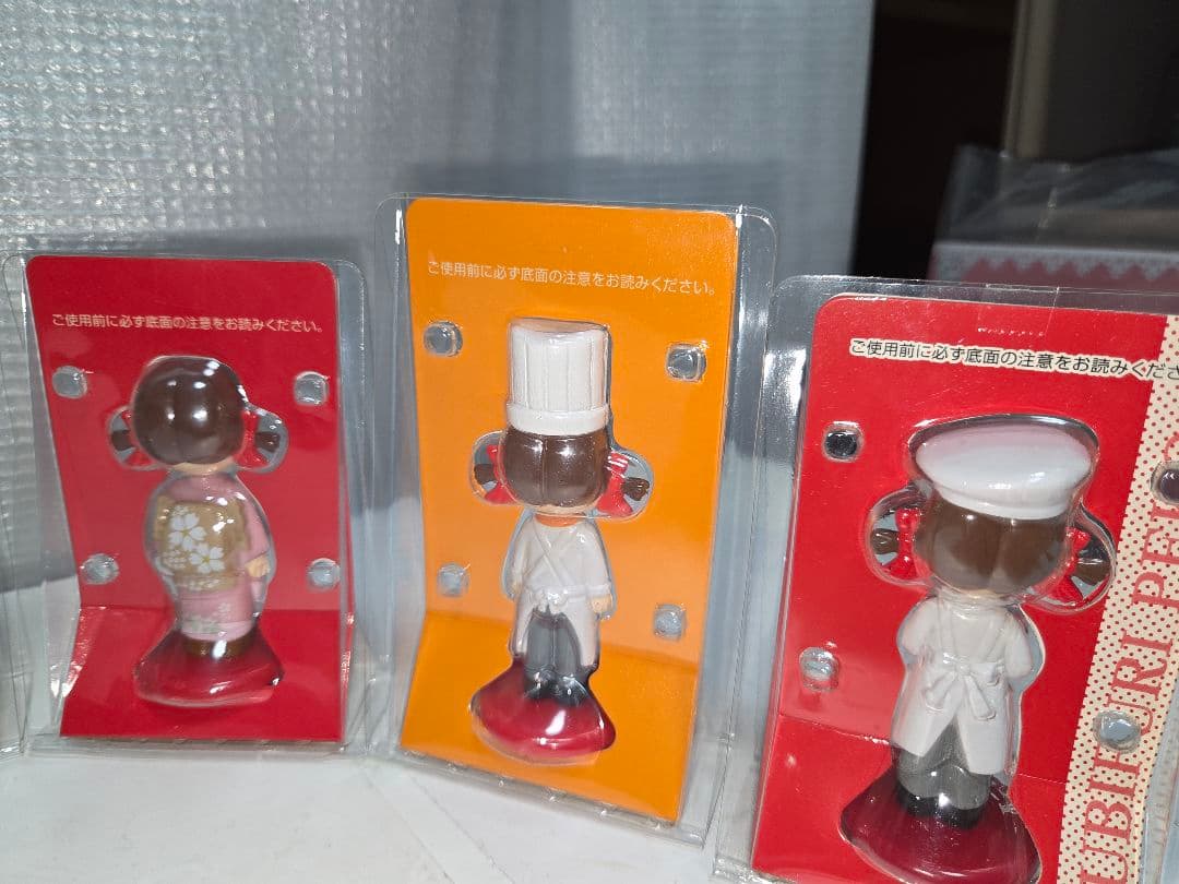 不二家　mini首振りペコちゃん&mini首振りポコちゃん