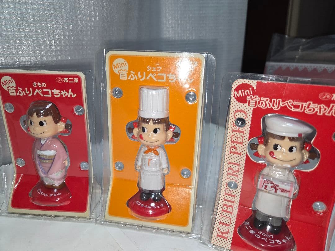 不二家　mini首振りペコちゃん&mini首振りポコちゃん