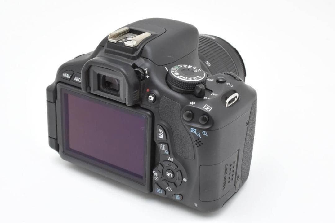 キヤノン　Canon EOS Kiss X5 手振れ補正付き標準レンズキット