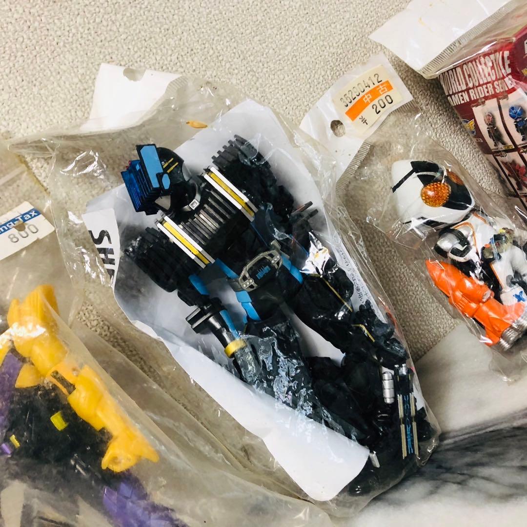 J84コレクション品✨仮面ライダー ワールドコレクタブルフィギュア フィギュア