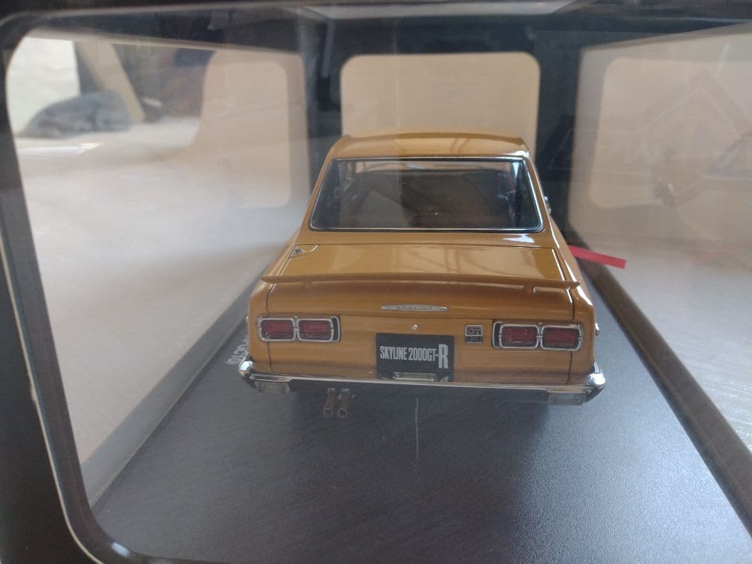 オートアート1/18スカイラインハコスカGT-R KPGC10