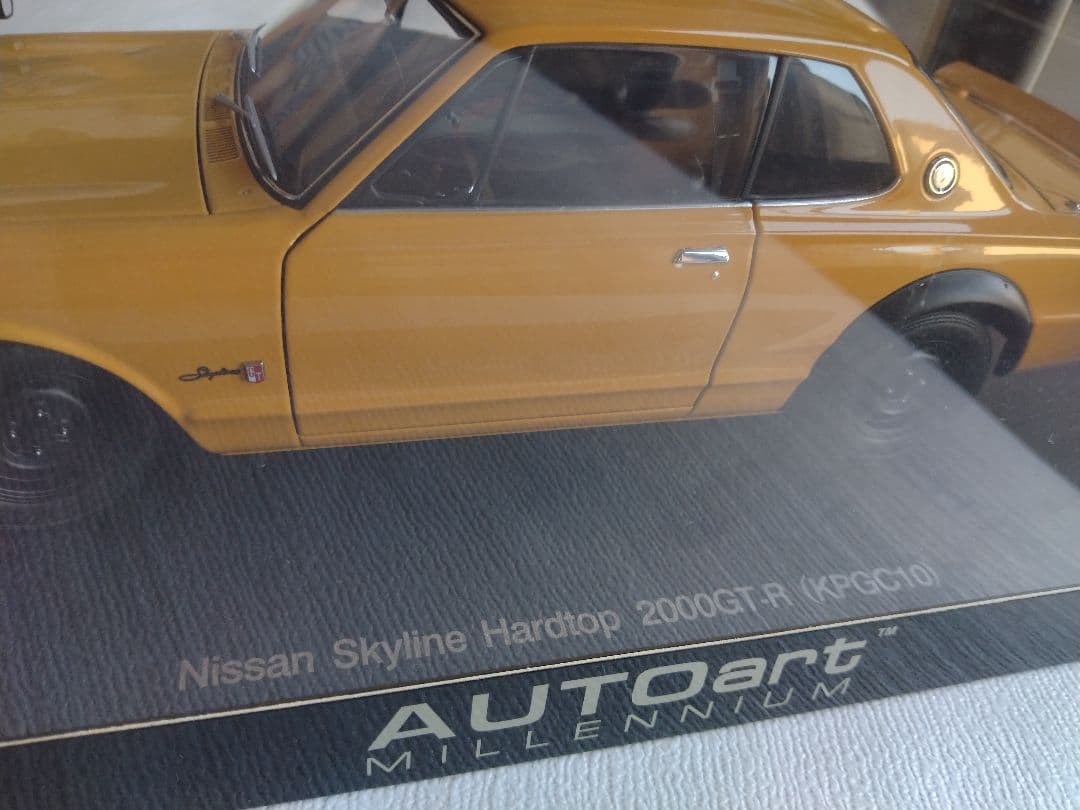 オートアート1/18スカイラインハコスカGT-R KPGC10