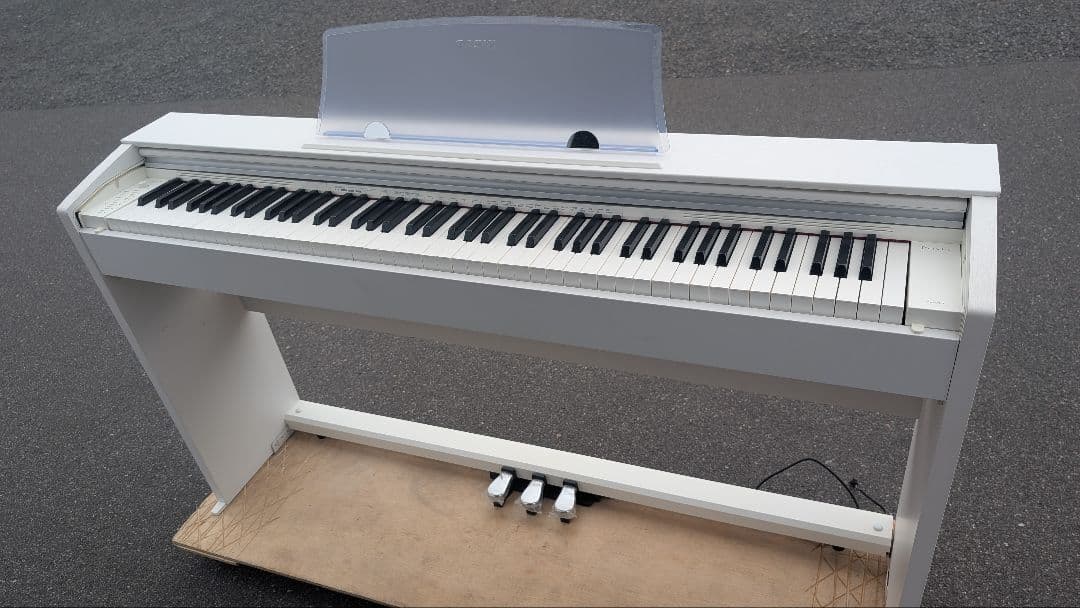 送料込み PX-770 CASIO privia 2019年製 激可愛い♥激美品