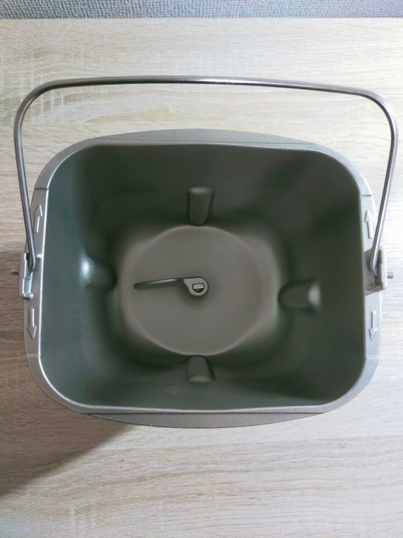 中古 動作確認済 送料無料 象印 ホームベーカリー BB-ST10 2023年製