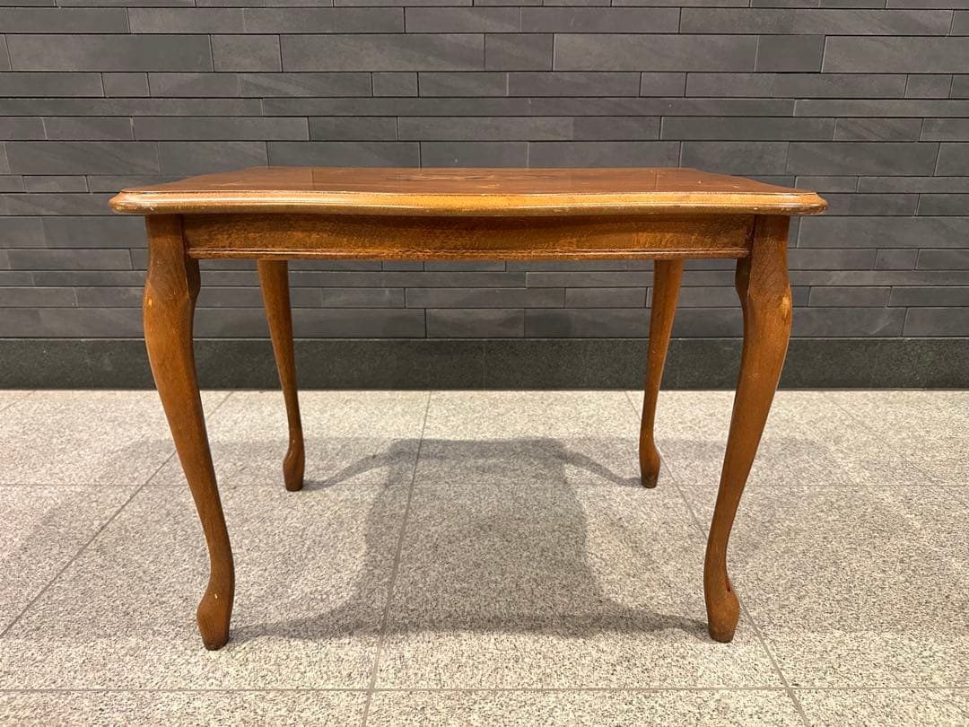 イタリア家具　ネストテーブル 象嵌　猫脚