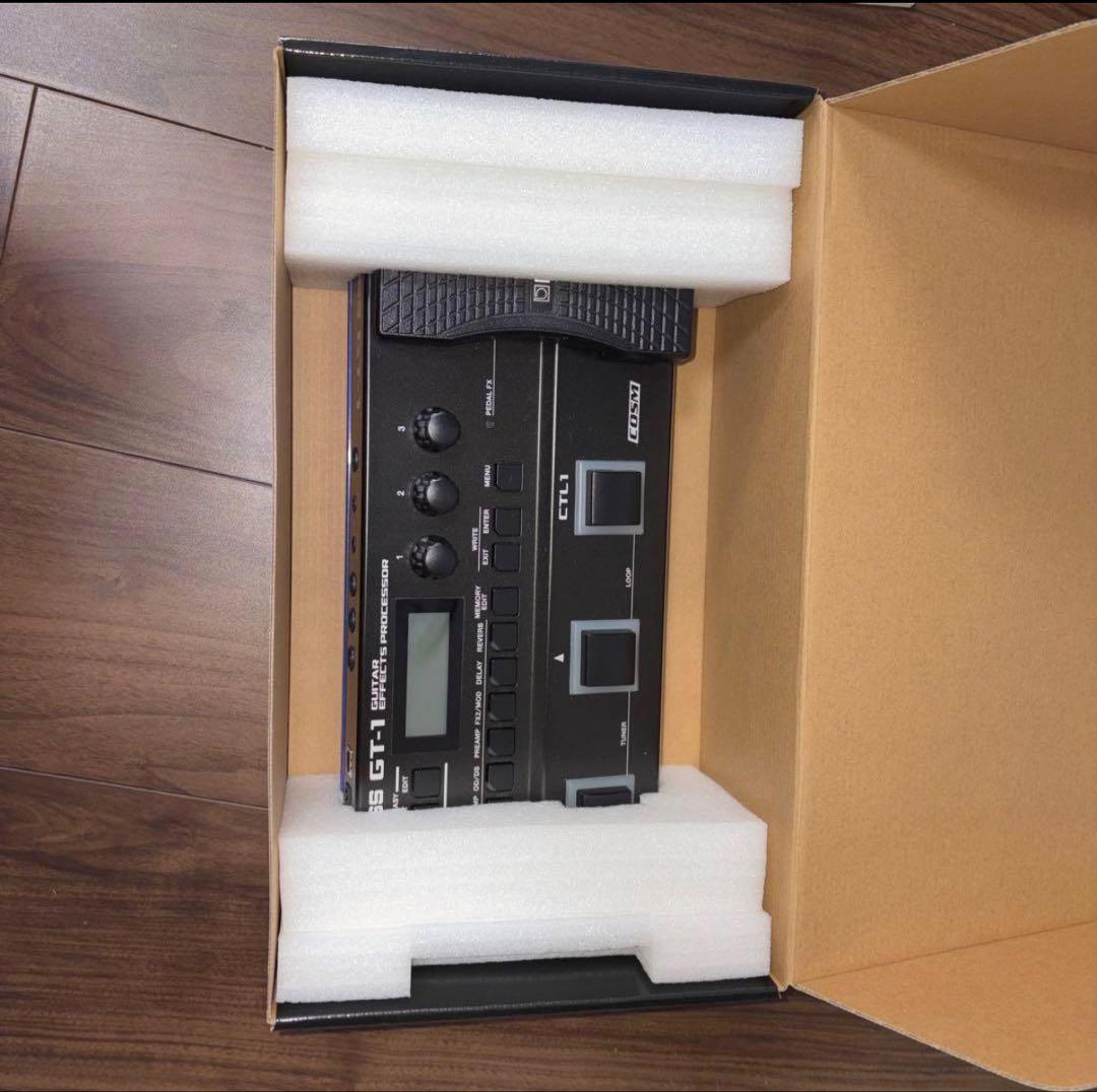 BOSS GT-1 ギターエフェクタープロフェッサー ACアダプタ取扱説明書付き