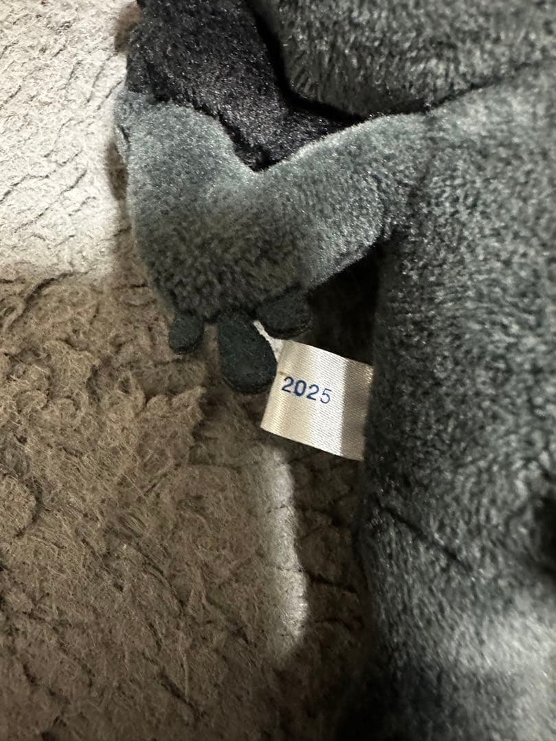 黒ミャクミャク　キーホルダー カラビナ付き