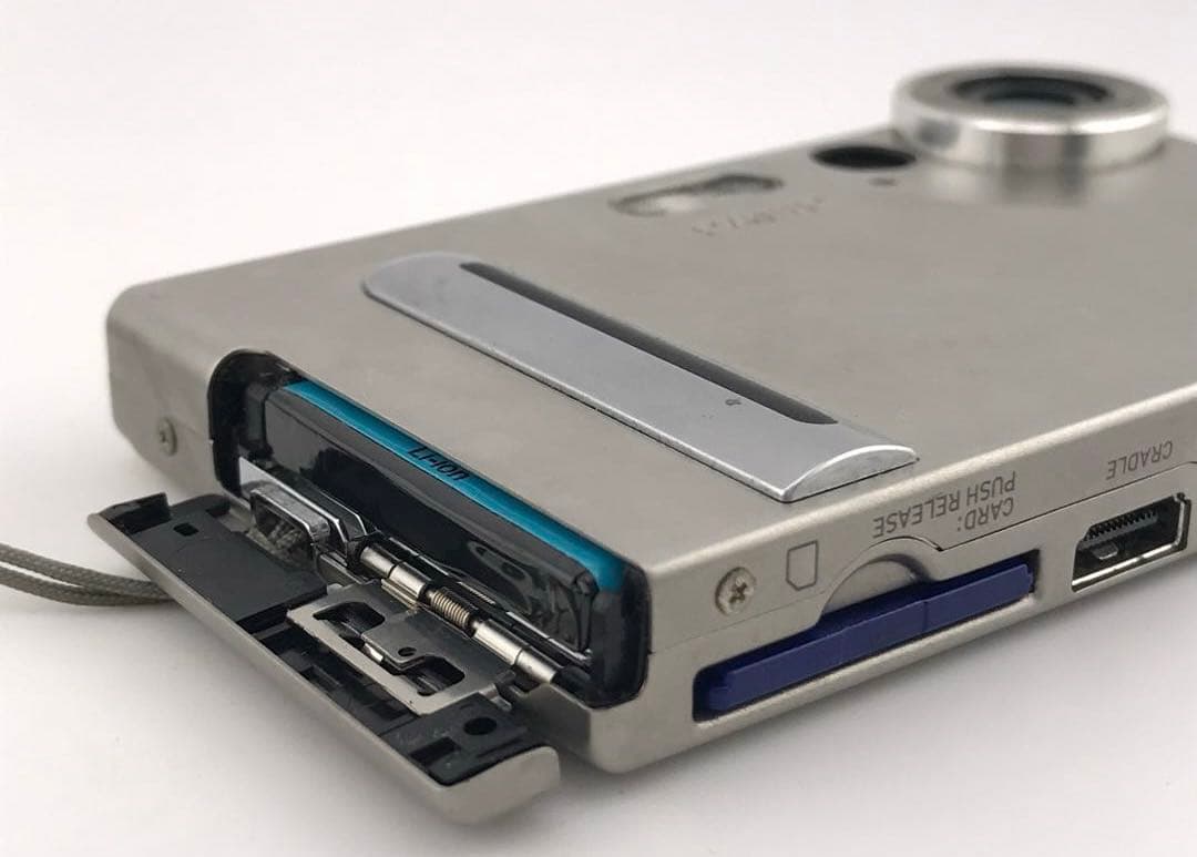 レトロ⭕️【動作oK!】CASIO EXILIM CARD EX-S2 シルバー