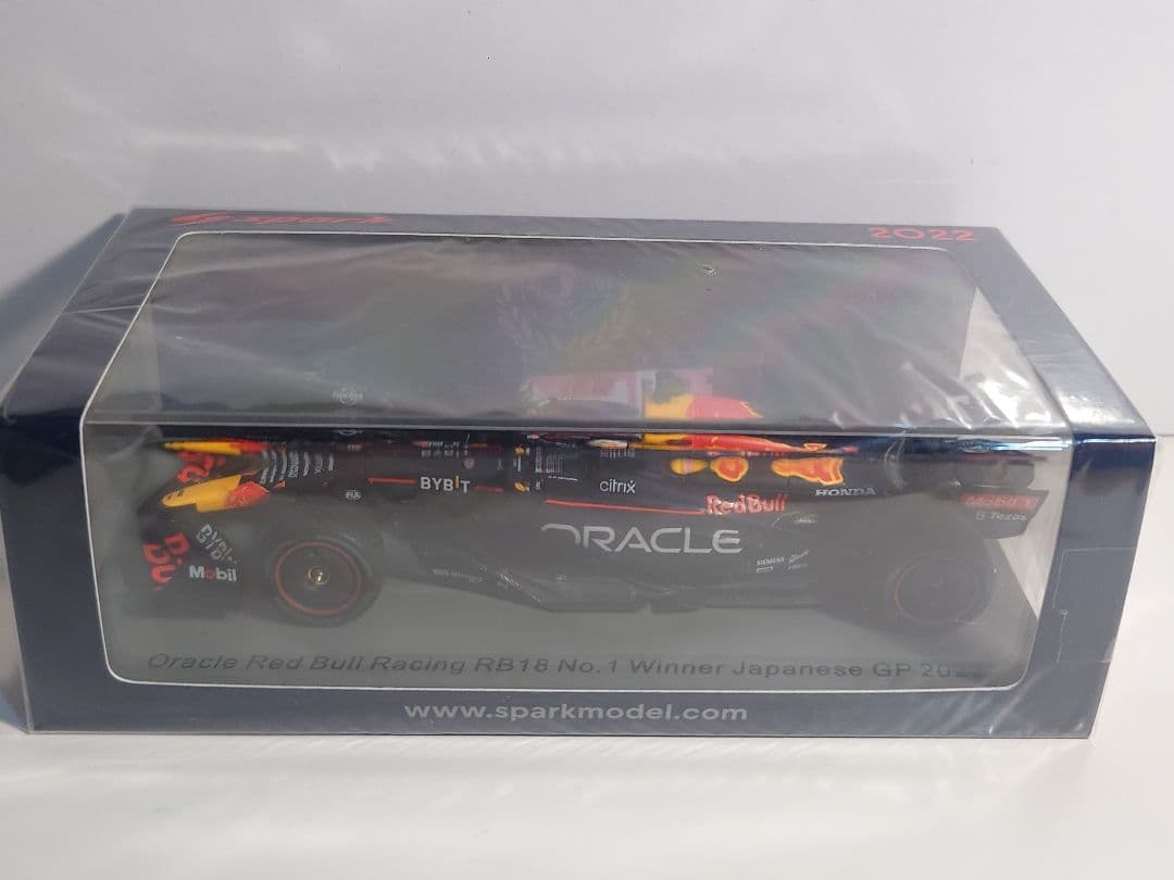 スパーク　オラクル　レッドブル　レーシング　RB18 マックス・フェルスタッペン