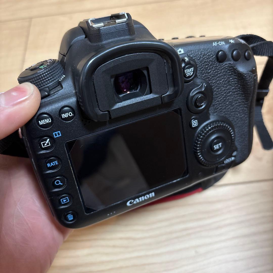 Canon EOS 7D Mark II その他付属品あり