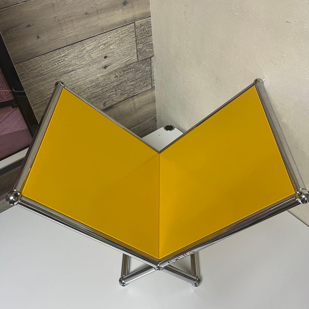 USM Haller ハラーシステム book stand 色：イエロー