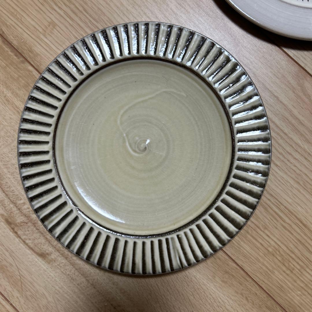 小石原ポタリー　ハンドメイド クリーム色 ストライプ皿 2枚セット