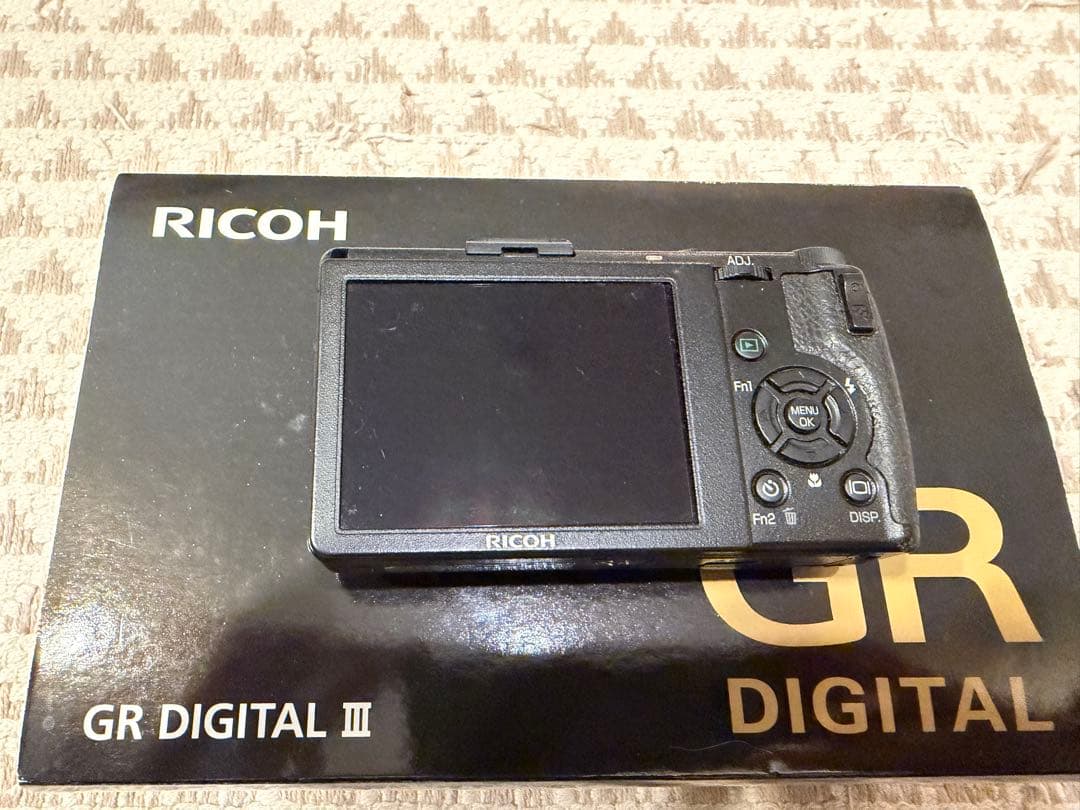 RICOH GR DIGITAL III 外付けファインダー付