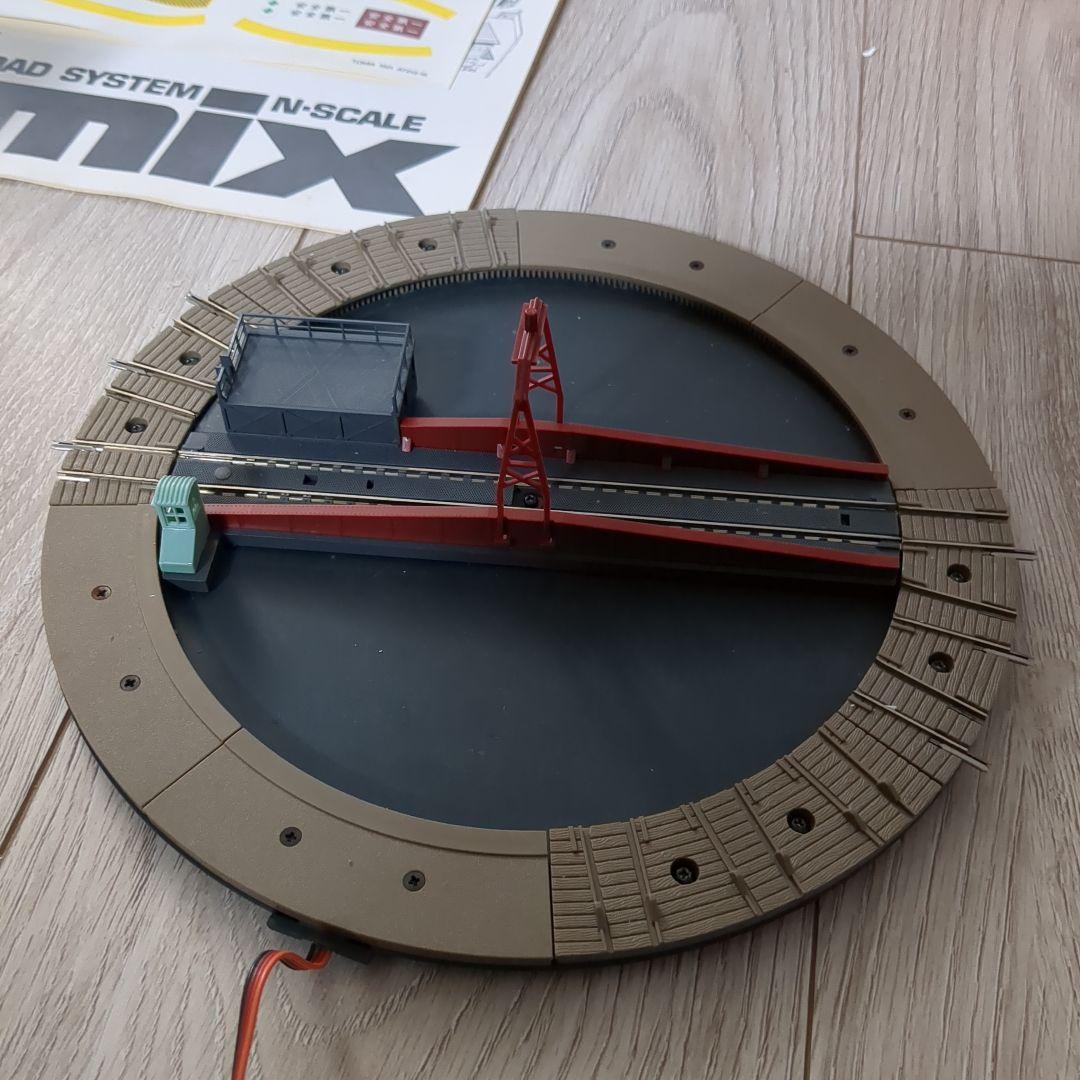 TOMIX 1601 電動ターンテーブル 4014扇型機関車庫