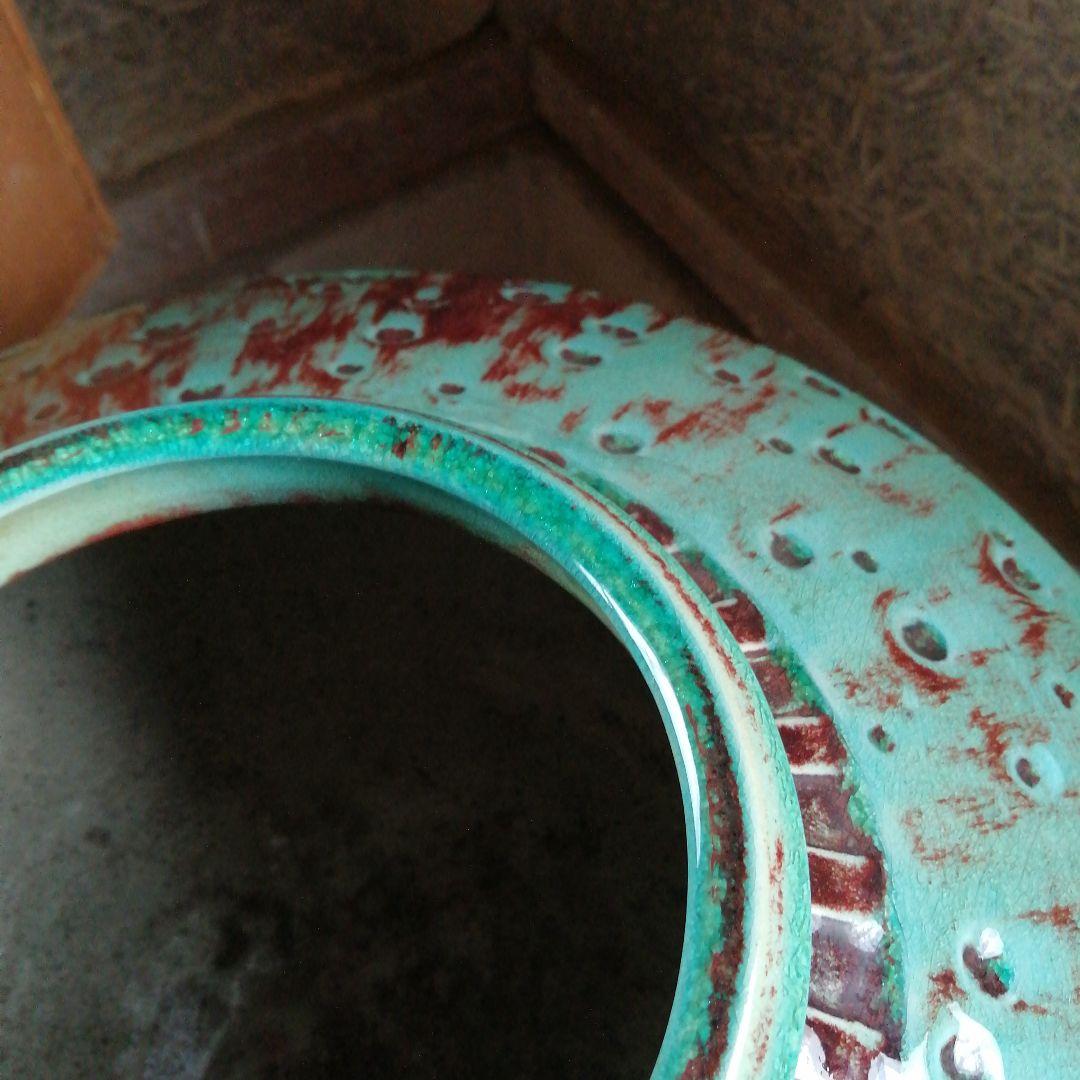 赤膚山焼　尾西楽斎　碧釉御所車車輪形花瓶　41cm