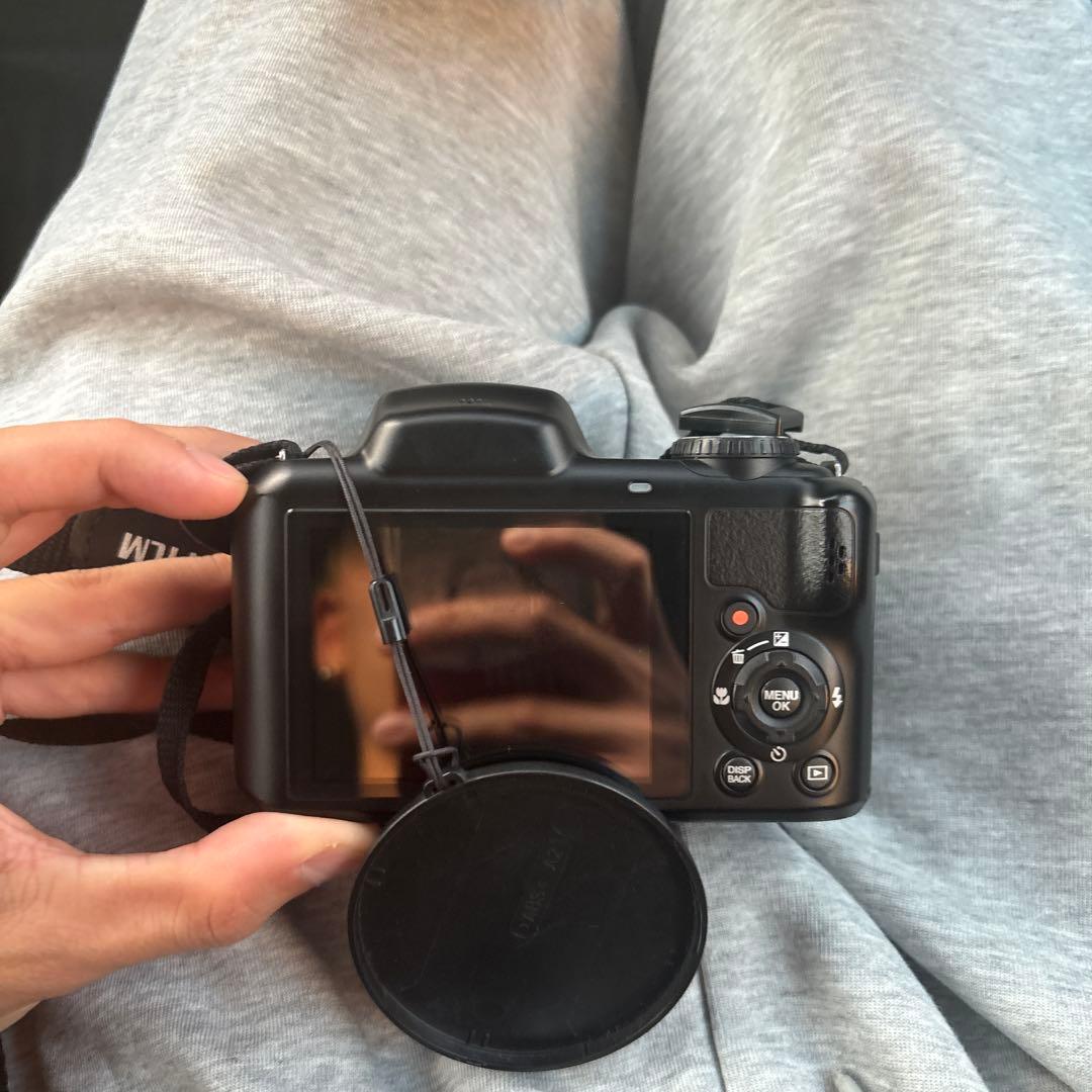 デジタルカメラ FUJIFILM FinePix S8600