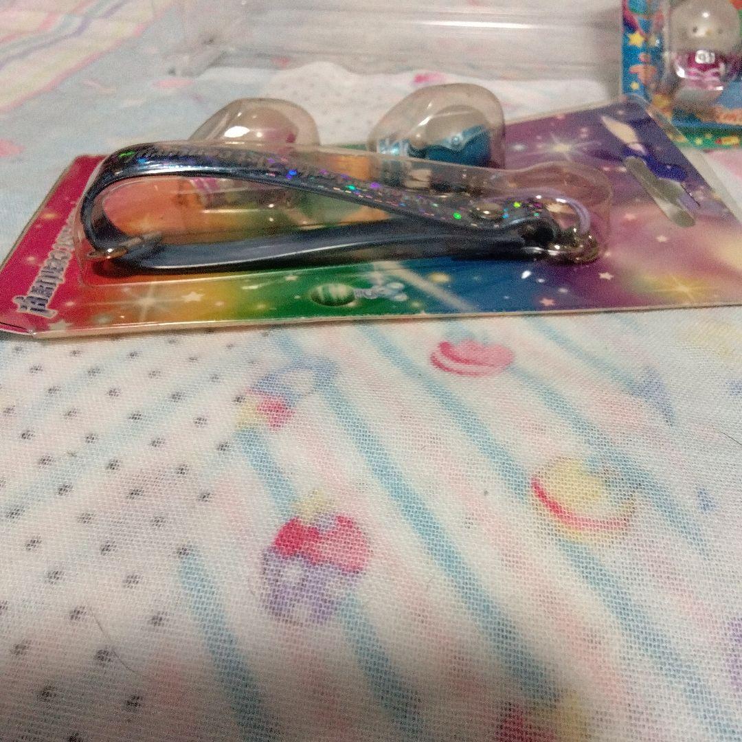 未使用　ハローキティ　宇宙飛行士 ストラップ 2個セット