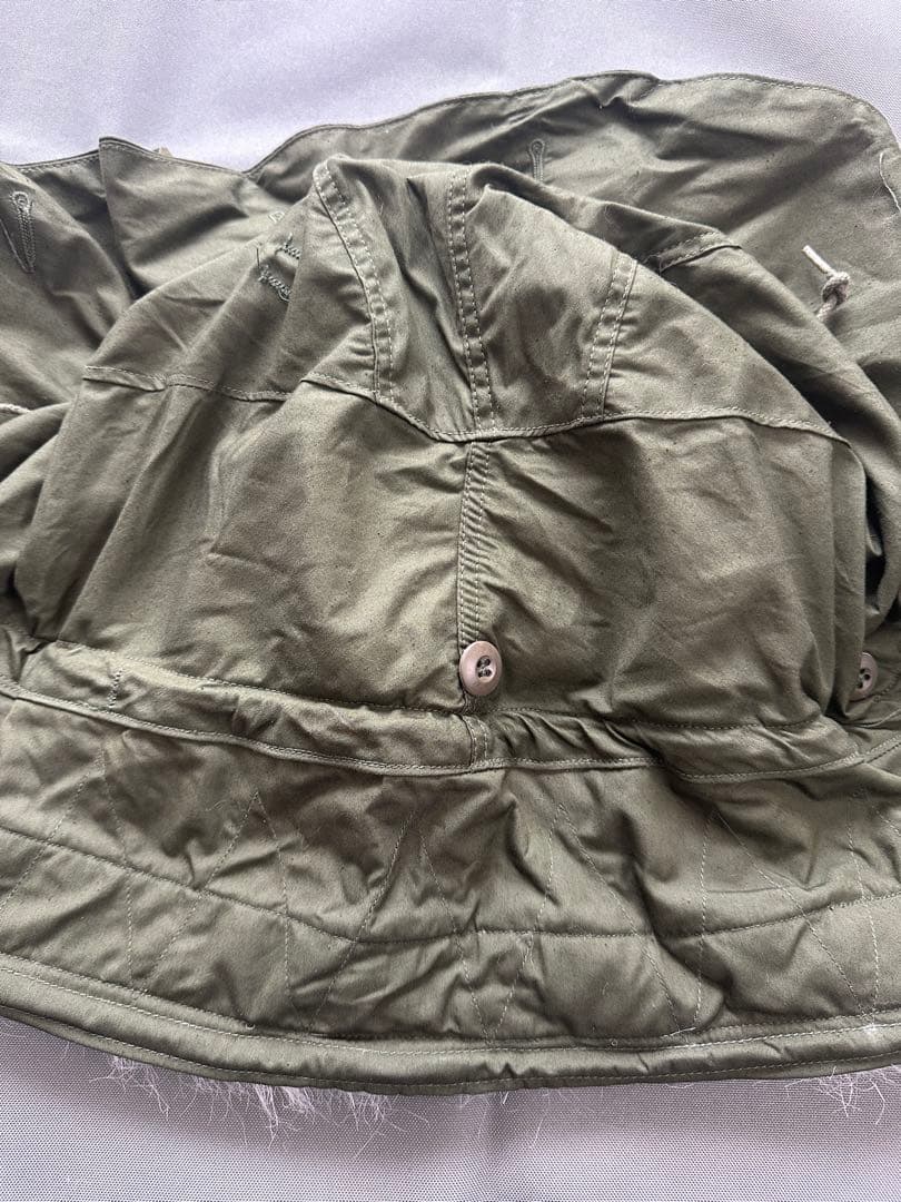 84年 パーカー用フード　アクリルファー