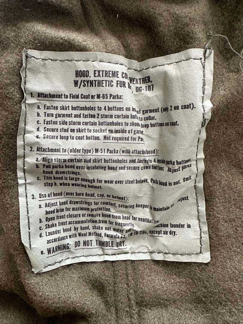 84年 パーカー用フード　アクリルファー