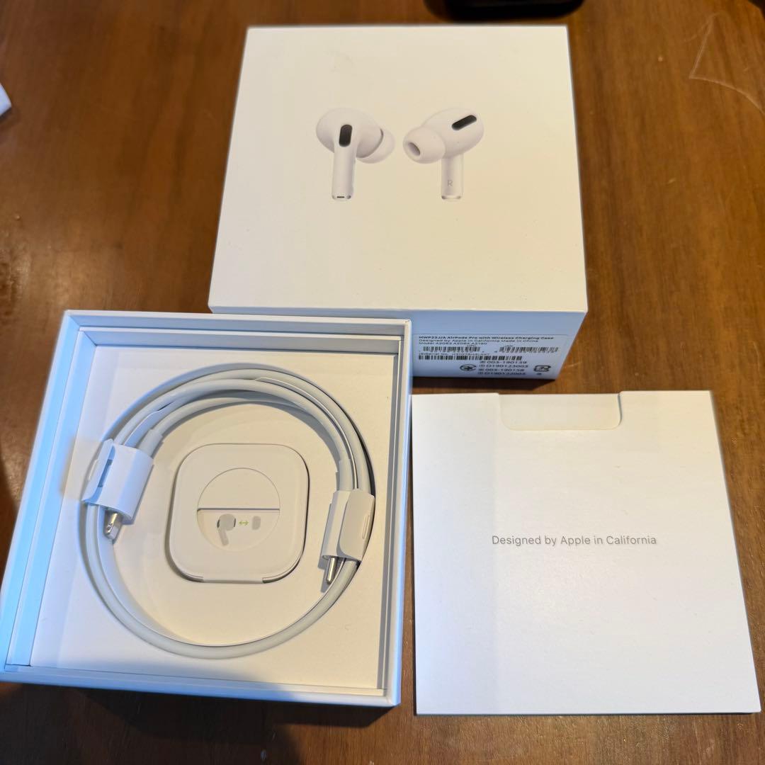 AirPods Pro（第1世代） ブラックシリコンカバー付