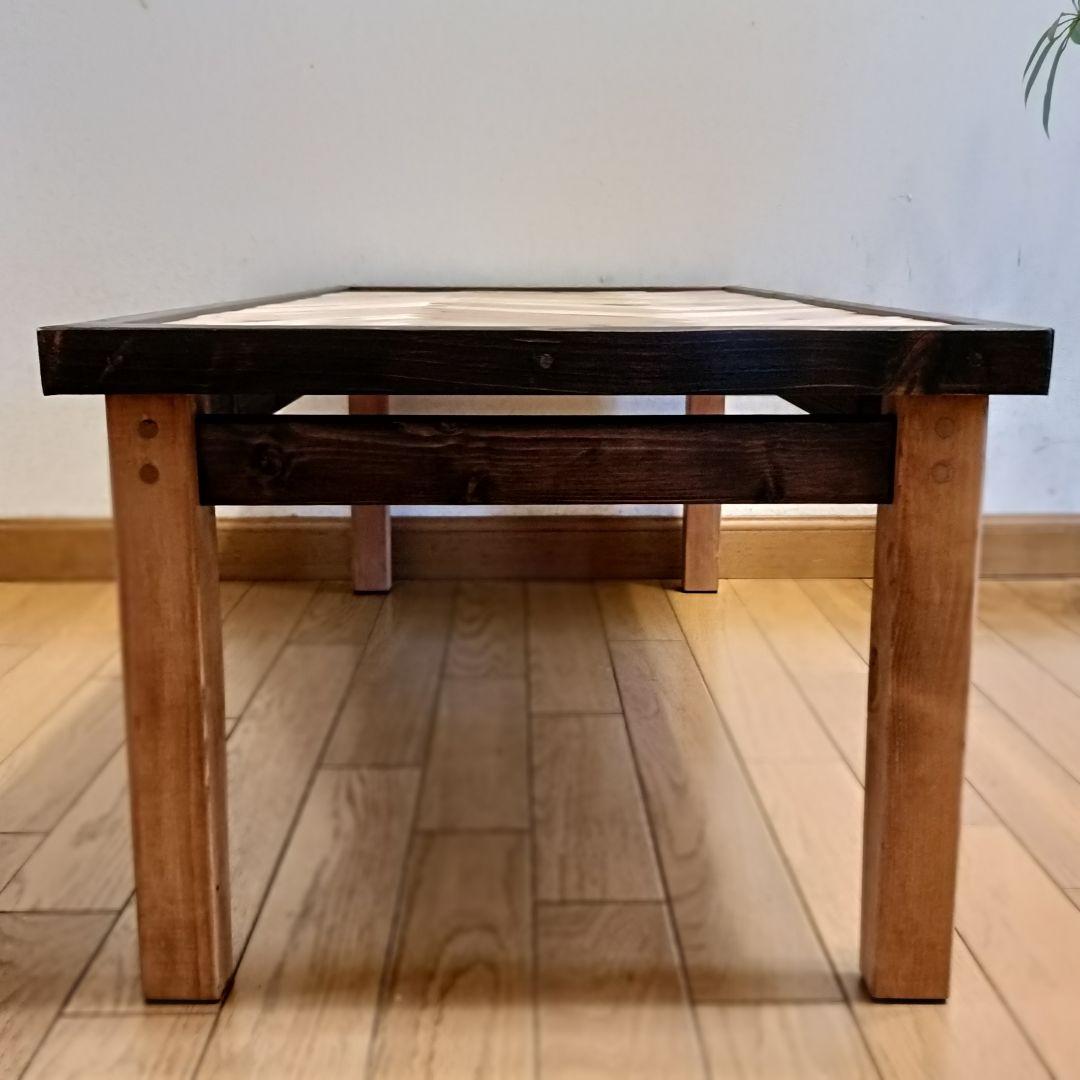 ✨ヘリンボーン柄のローテーブル✨