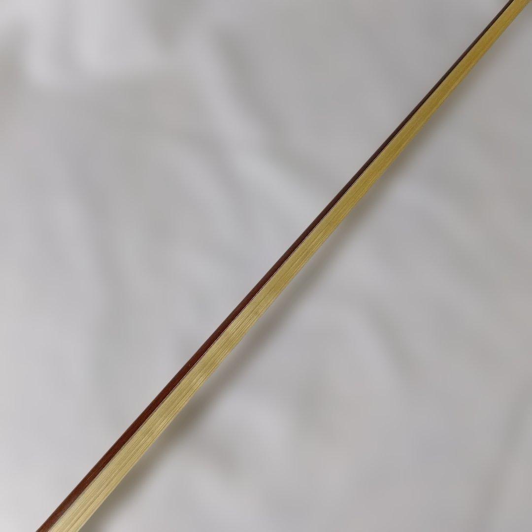 ♥スズキバイオリン♥サイズ4/4♥品番330番♥美品♥弓、ケ―ス、松脂つき