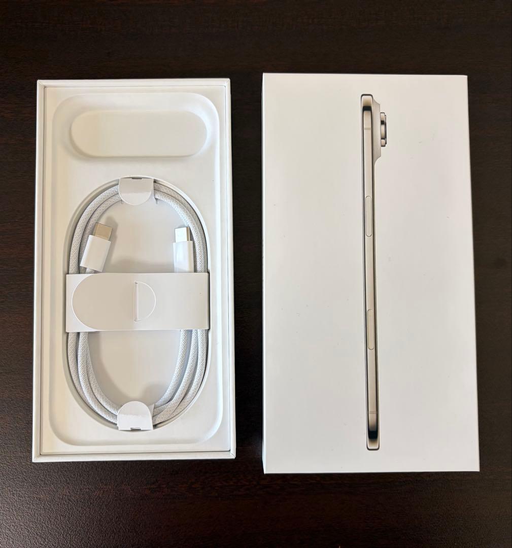 【極美品】Apple iPhone Air 256GB SIMフリー