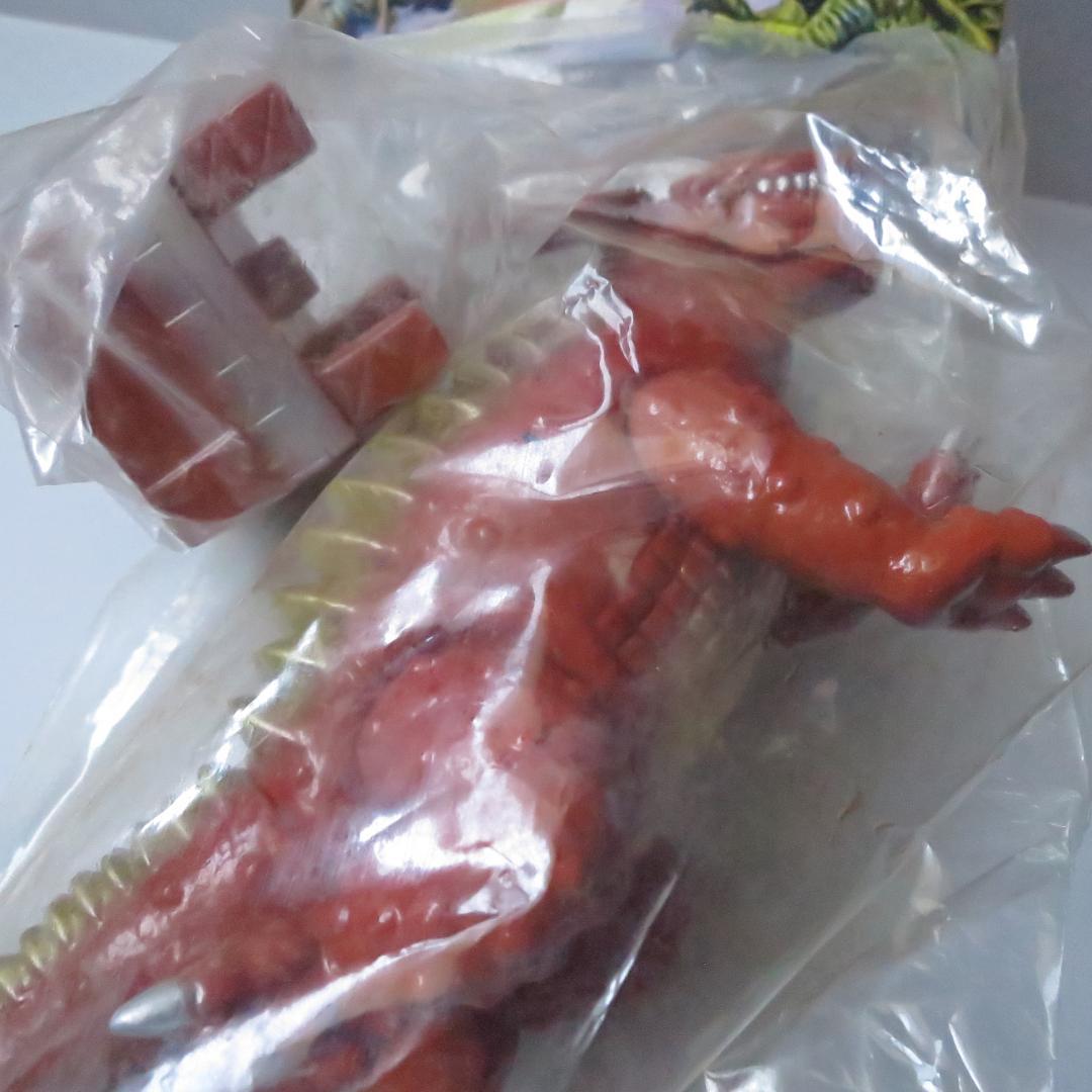 未開封 W.C.C. バラゴン 油田付 2002 ビニパラベビー マーミット